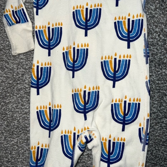 Hanna Andersson Baby Zip Sleeper Menorah One Piece 0-3 months - Picture 7 of 12